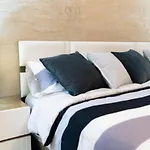 Econosuites Fundidora