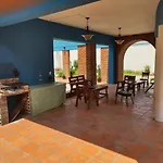 ANTIQUE Barrio Antiguo