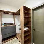 Amplia Casa De 5 Habitaciones, Estilo, Confort Y Diseno Unico Garantizados