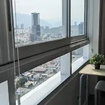 Stylish Panoramic Views City Loft