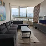 Stylish Panoramic Views City Loft