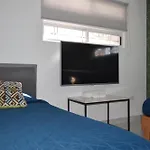 Obreros 937, La Alianza Monterrey 6 Personas