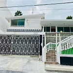 Casa Luna Suites