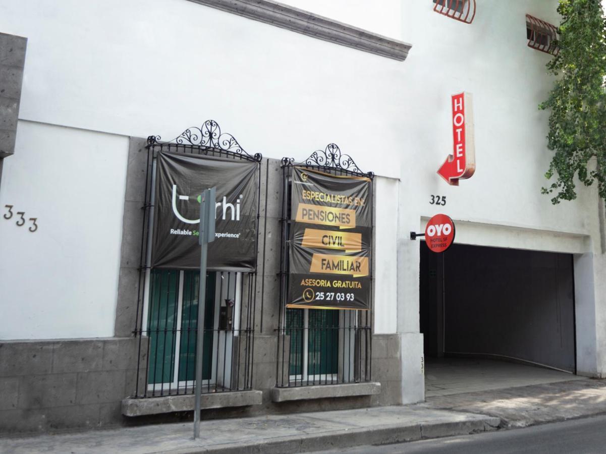 Hotel Adhoc Express Monterrey