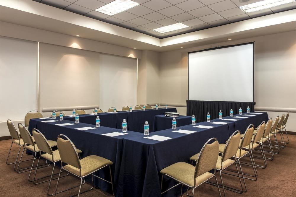 Four Points By Sheraton Galerias Hotel Monterrey
