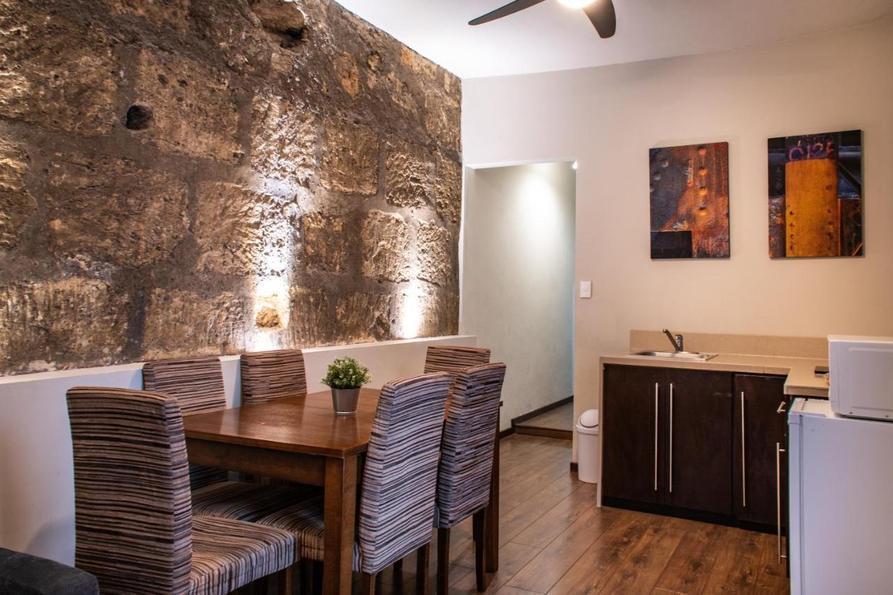 Hotel Antigua - Santa Lucia Mty Monterrey