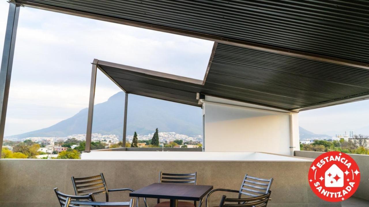 Econosuites Fundidora 3*