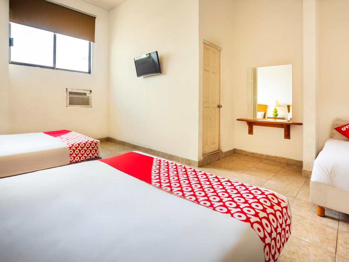 Oyo Dubai Hotel 2*