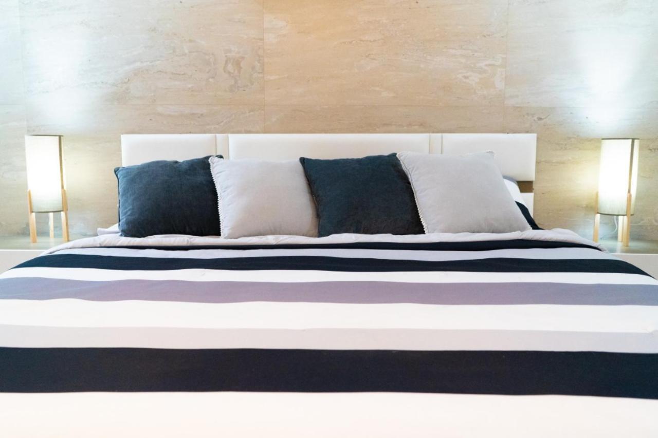 Econosuites Fundidora 3*