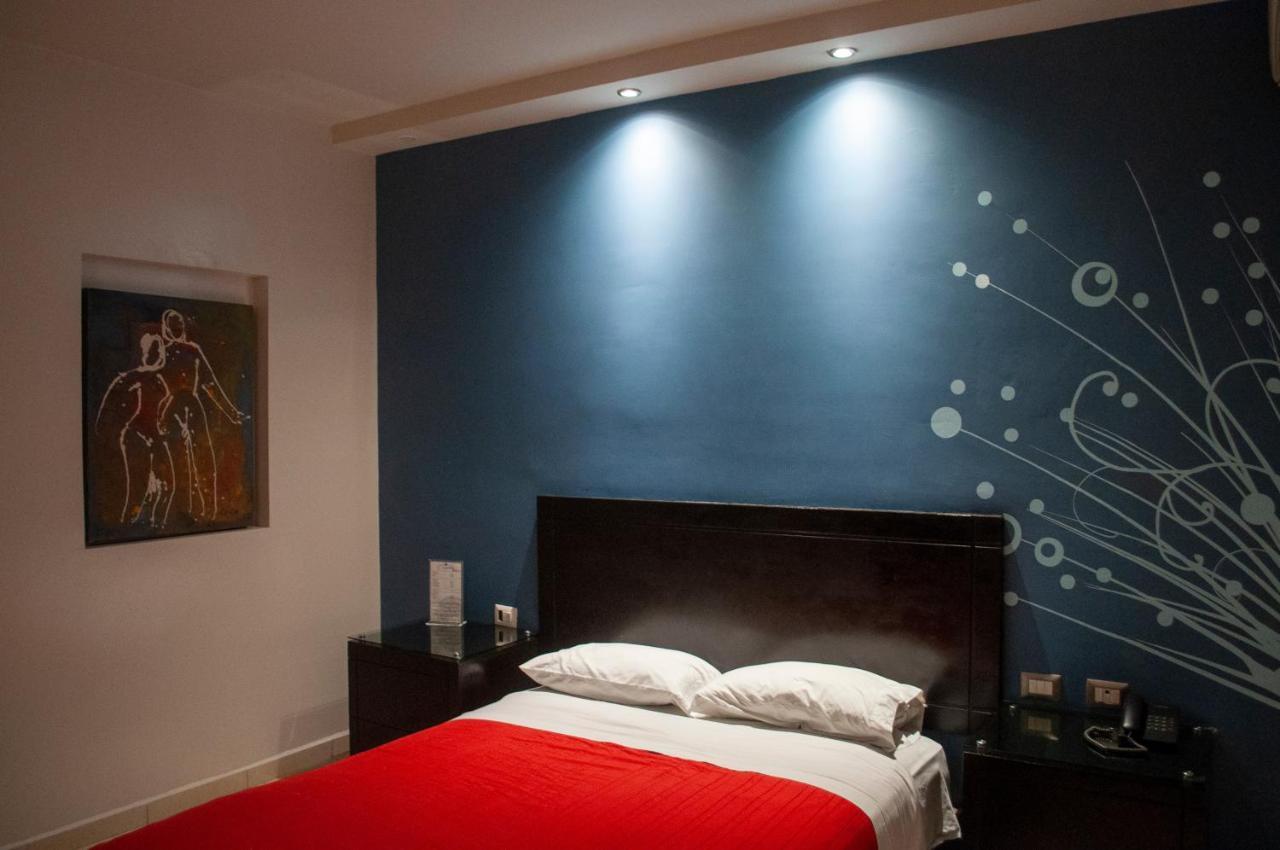 Hotel Cascada 3* Monterrey