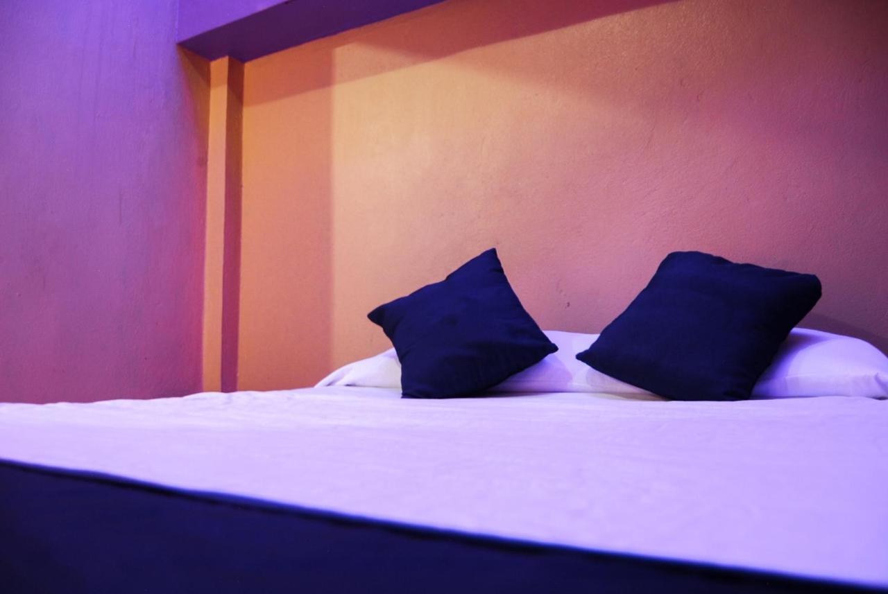 Oasis Hotel