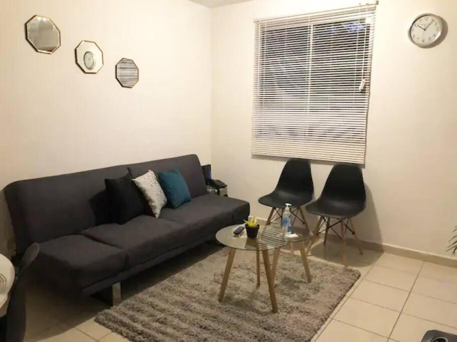 Comfortable And Private House 2 Bedrooms Wifi Parking Free * Monterrey