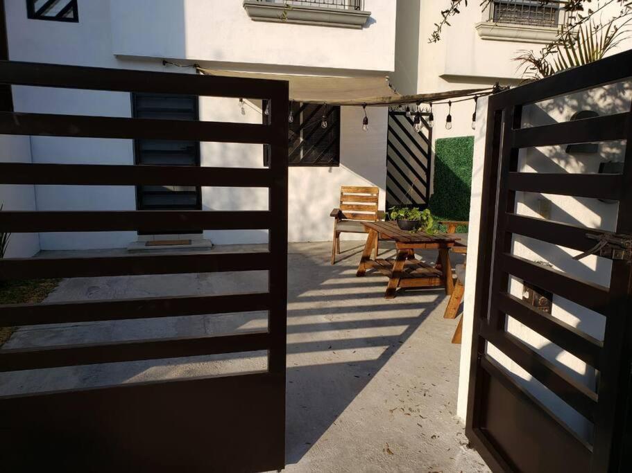 Comfortable And Private House 2 Bedrooms Wifi Parking Free Monterrey