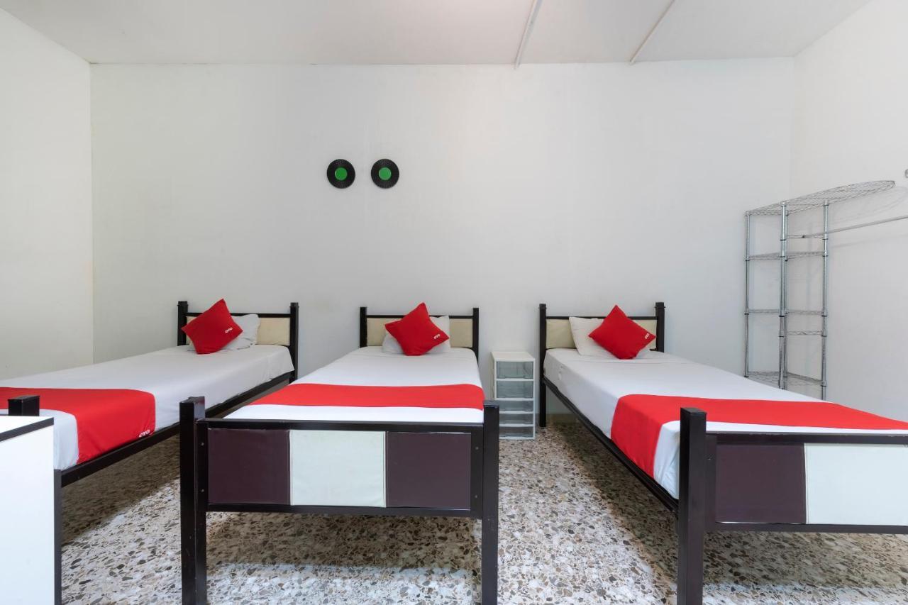 Hotel Adhoc Sf Monterrey