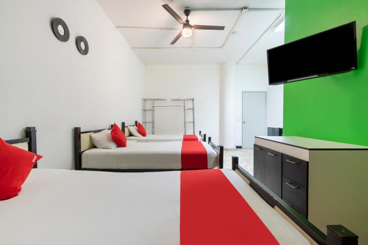 Hotel Adhoc Sf