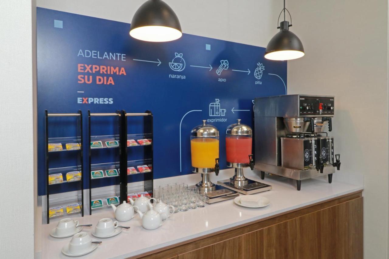 Hotel Express - - Fundidora By Ihg