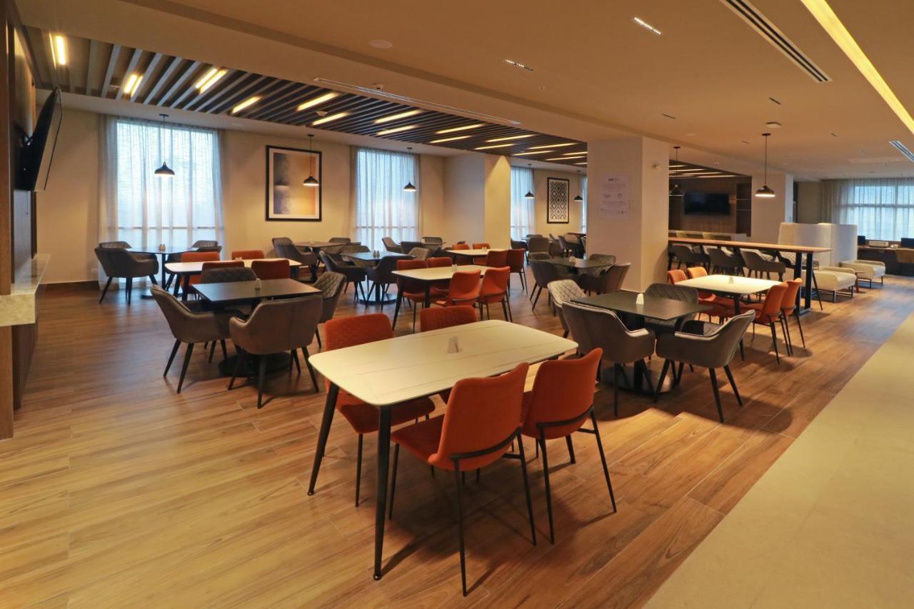 Hotel Express - - Fundidora By Ihg
