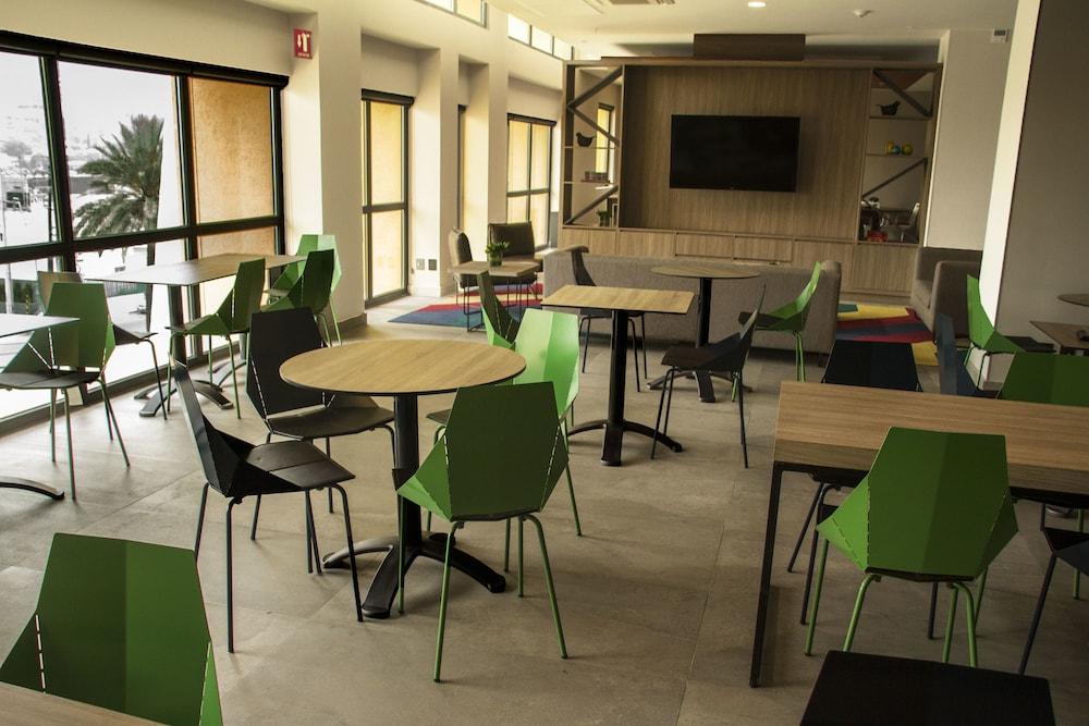 Galerías 4* Monterrey