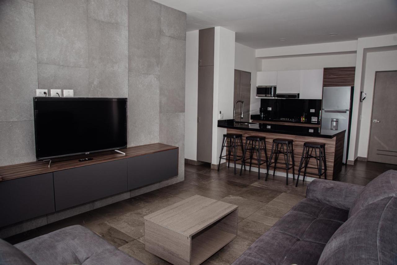 Stylish Panoramic Views Loft