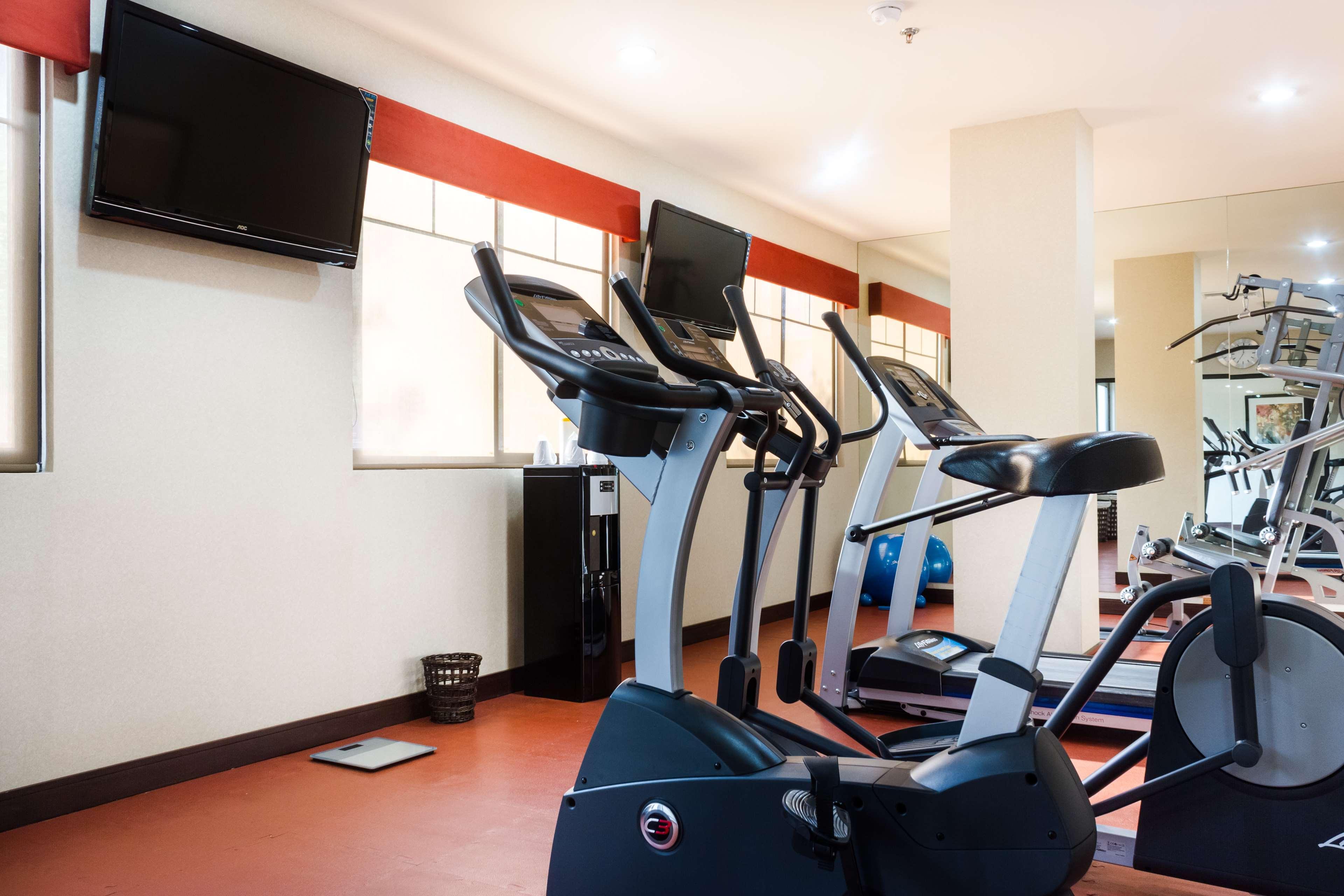 Western Premier Aeropuerto 5* Monterrey