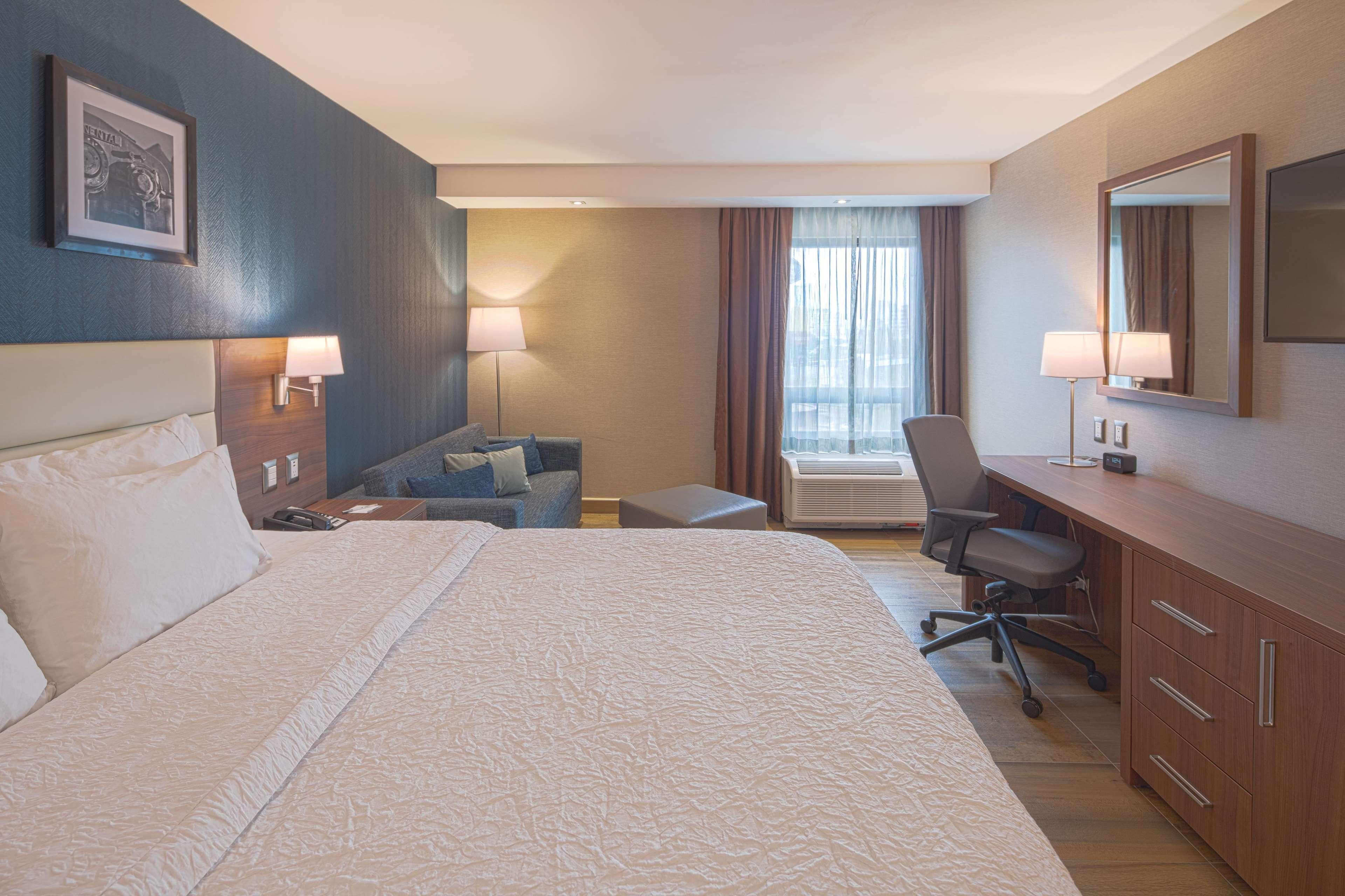 Hotel Hampton By Hilton Galerías Monterrey