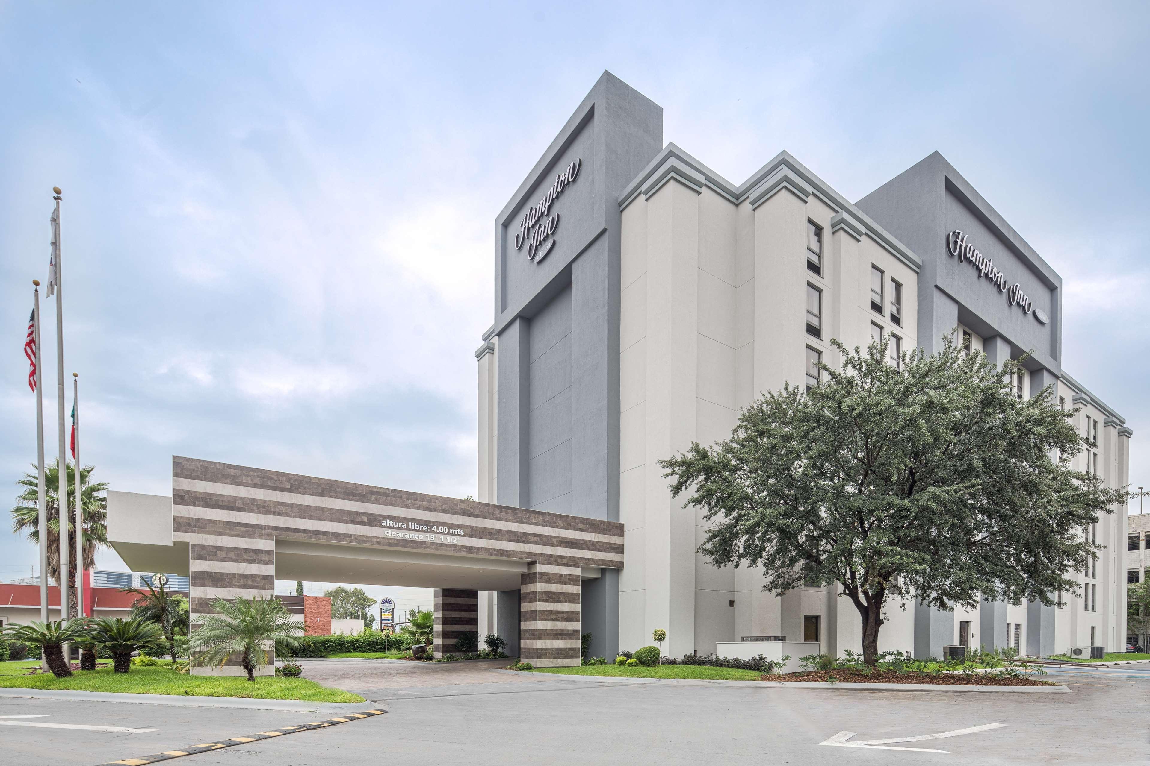 Hampton By Hilton Galerías Hotel Monterrey