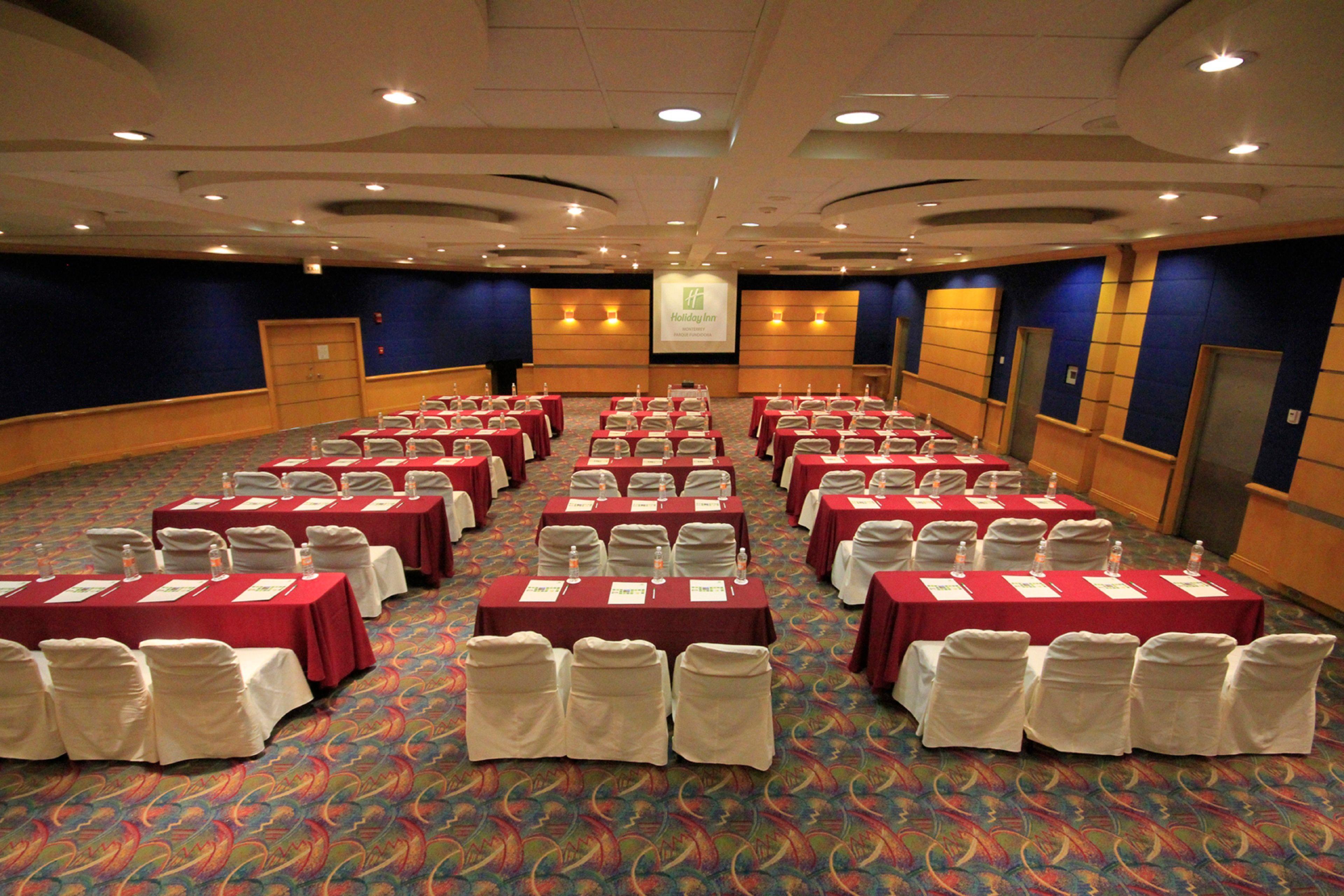Hotel Monterrey-parque Fundidora, An Ihg 5*