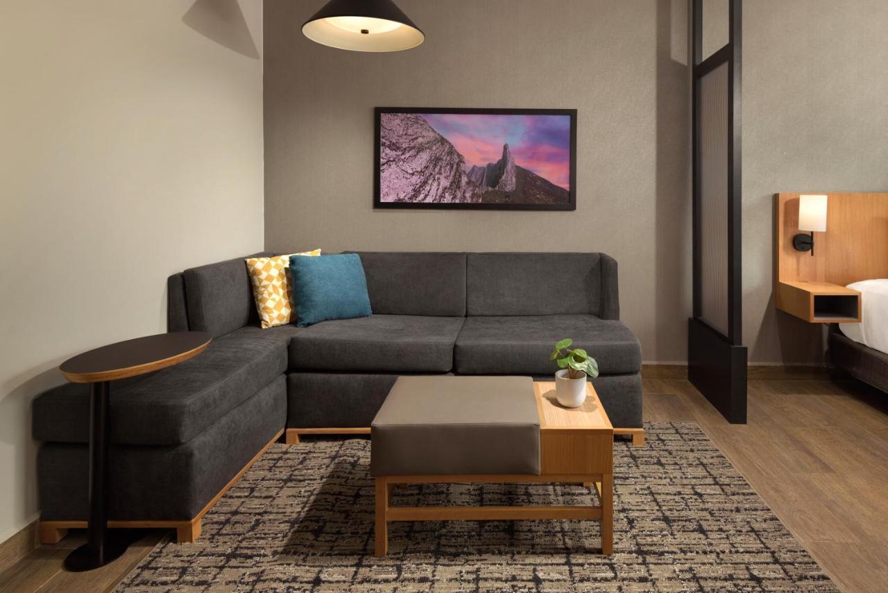Hyatt Place Monterrey Valle Hotel 4*
