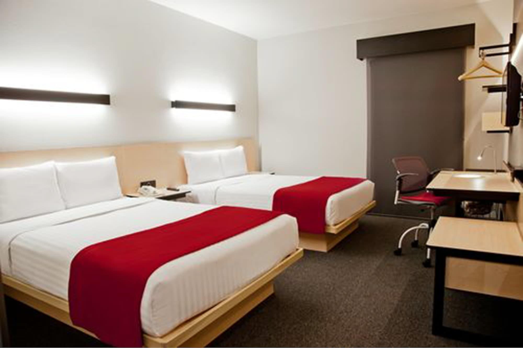 Hotel Express By Marriott Nuevo Sur