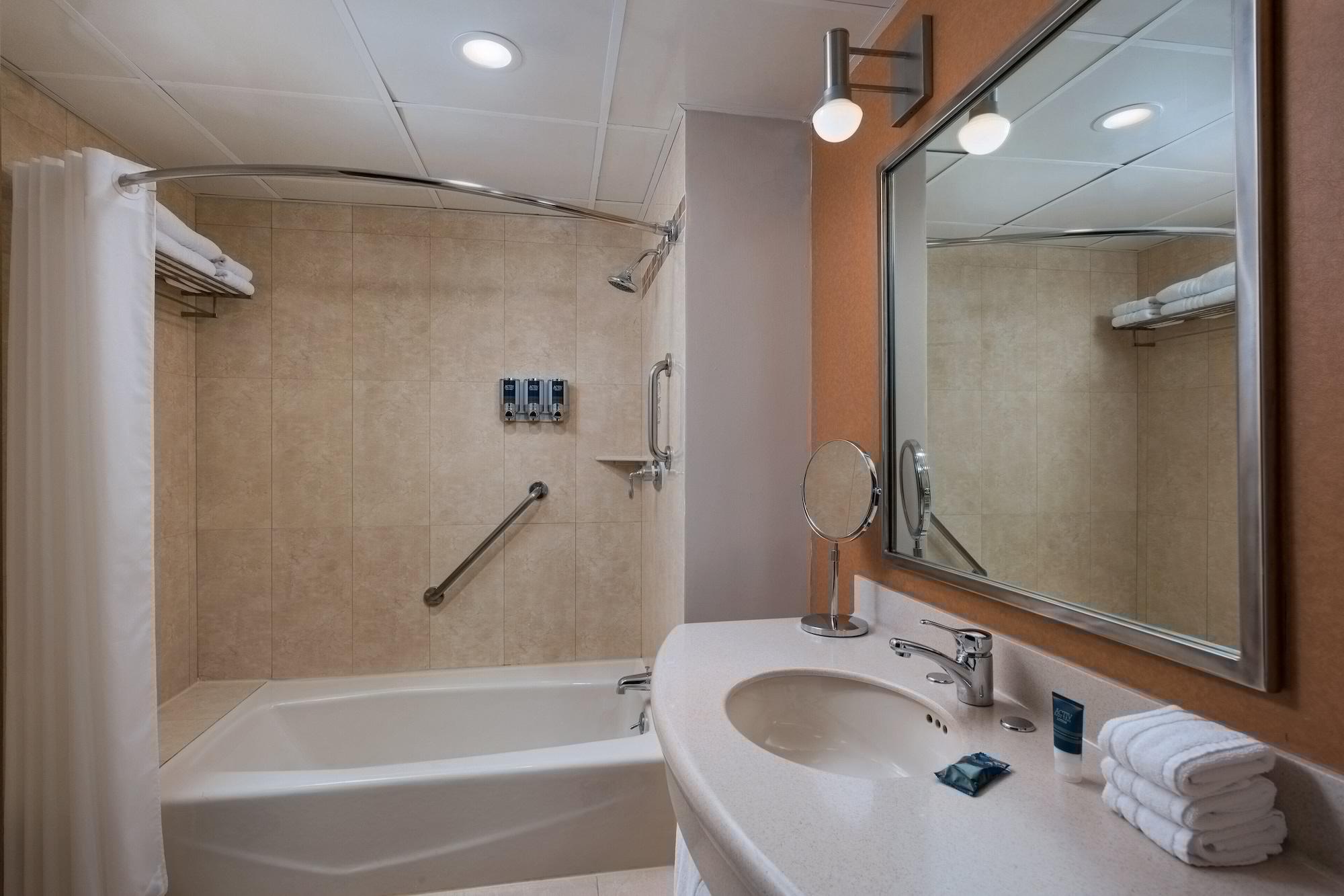 Four Points By Sheraton Galerias Hotel 5*