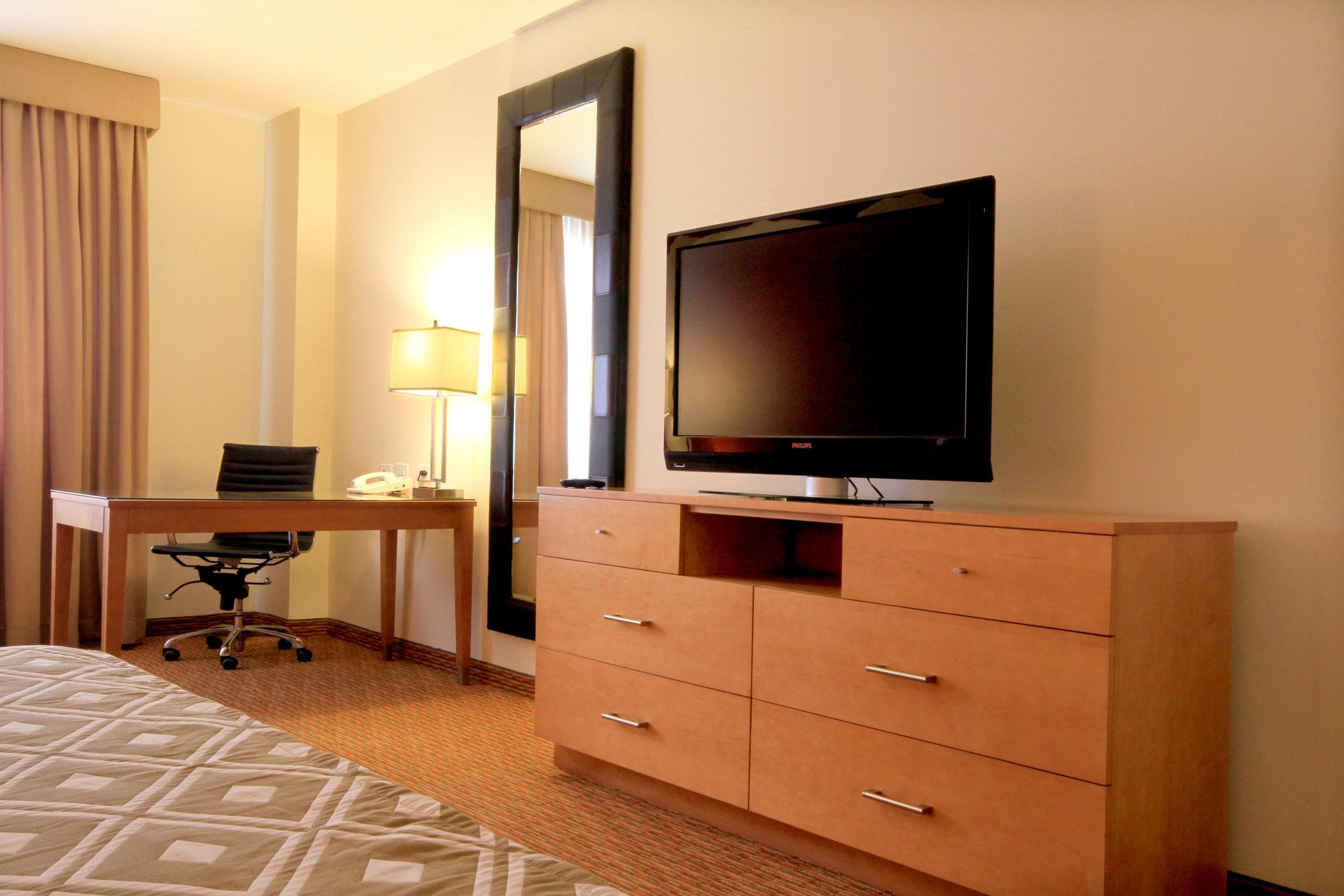 Crowne Plaza Aeropuerto, An Ihg