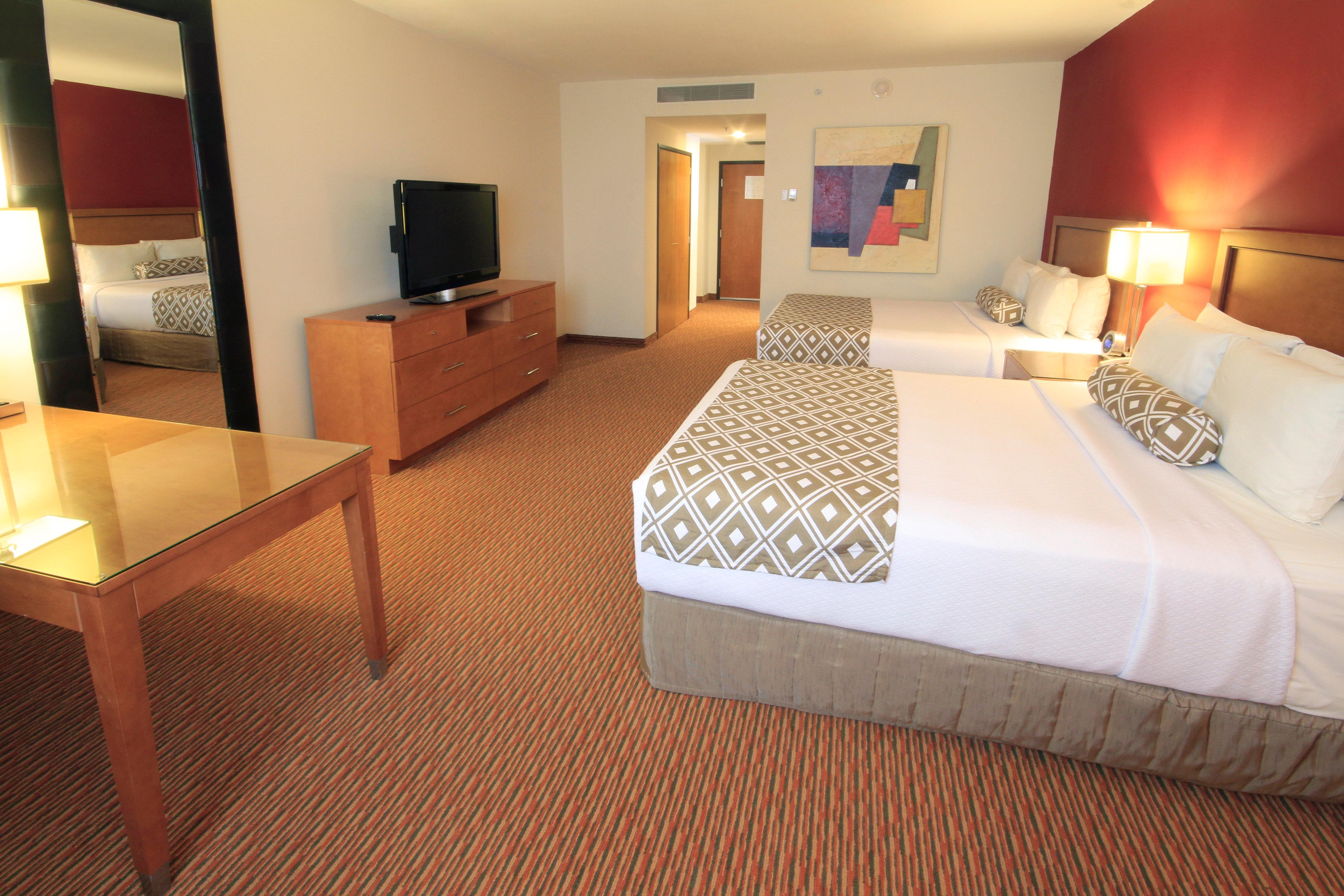 Crowne Plaza Aeropuerto, An Ihg Hotel