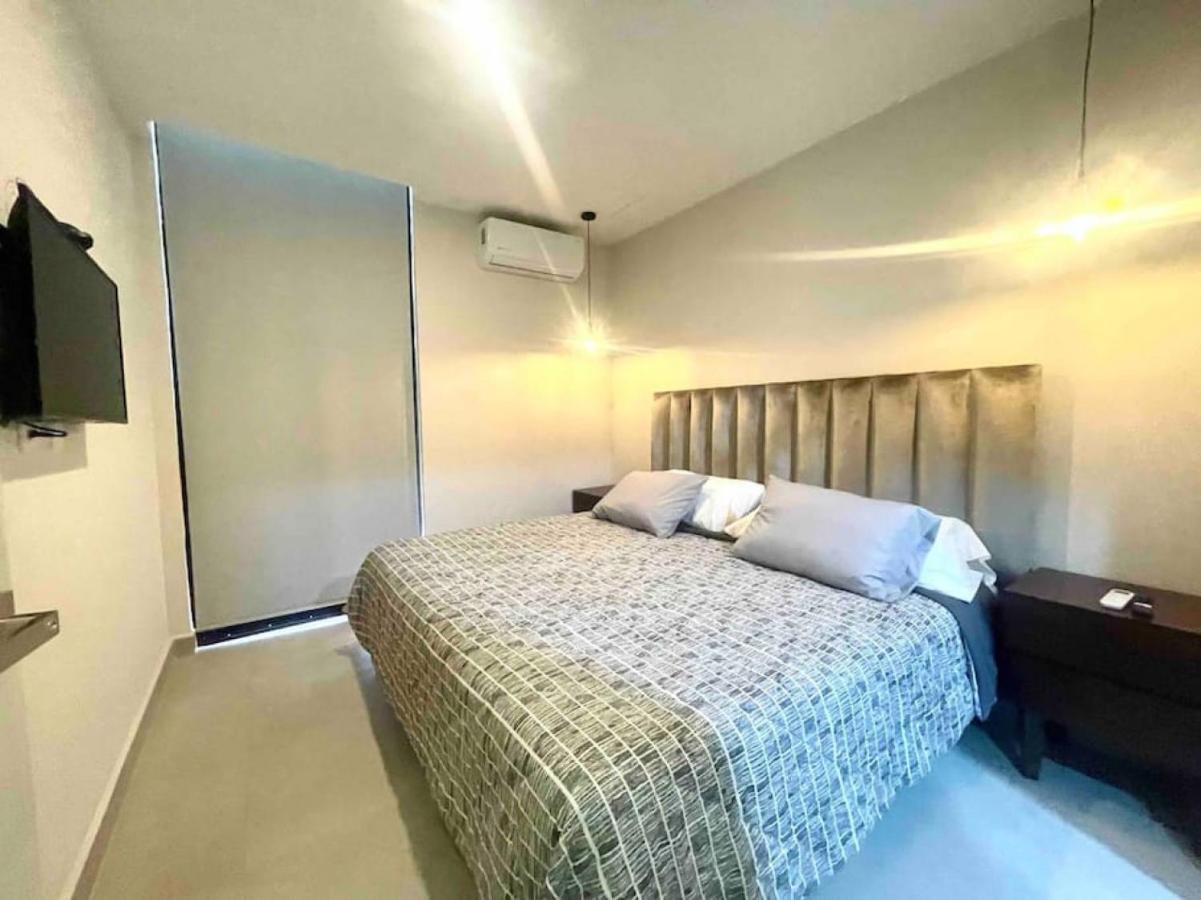 Luxury And Comfort, Parque Fundidora In Front Arena * Monterrey