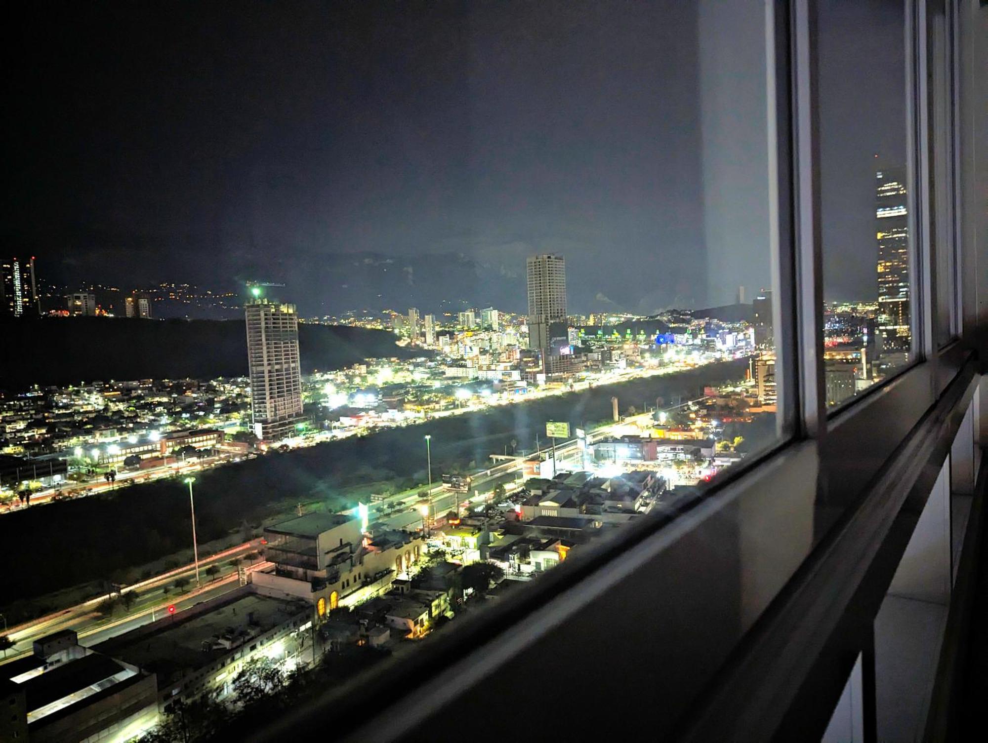 Stylish Panoramic Views Loft * Monterrey