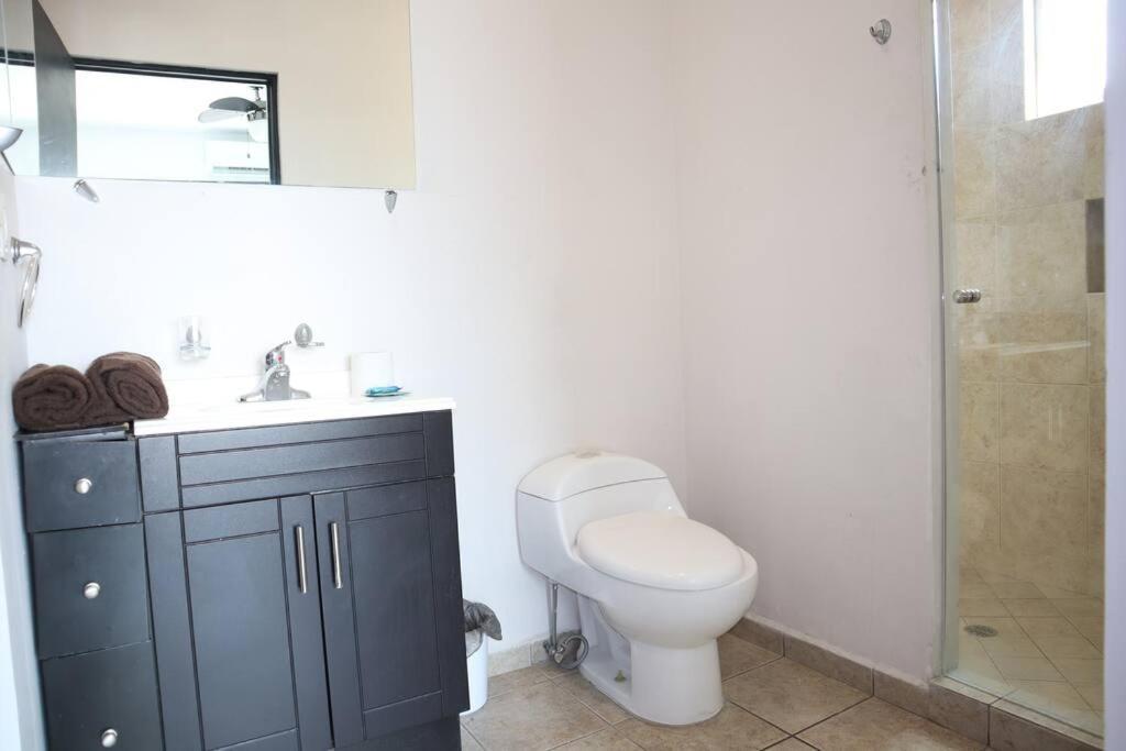 Apartamento Amplio Depa 10 Min Parque Fundidora, Estadio Bbva - Lv5 - *