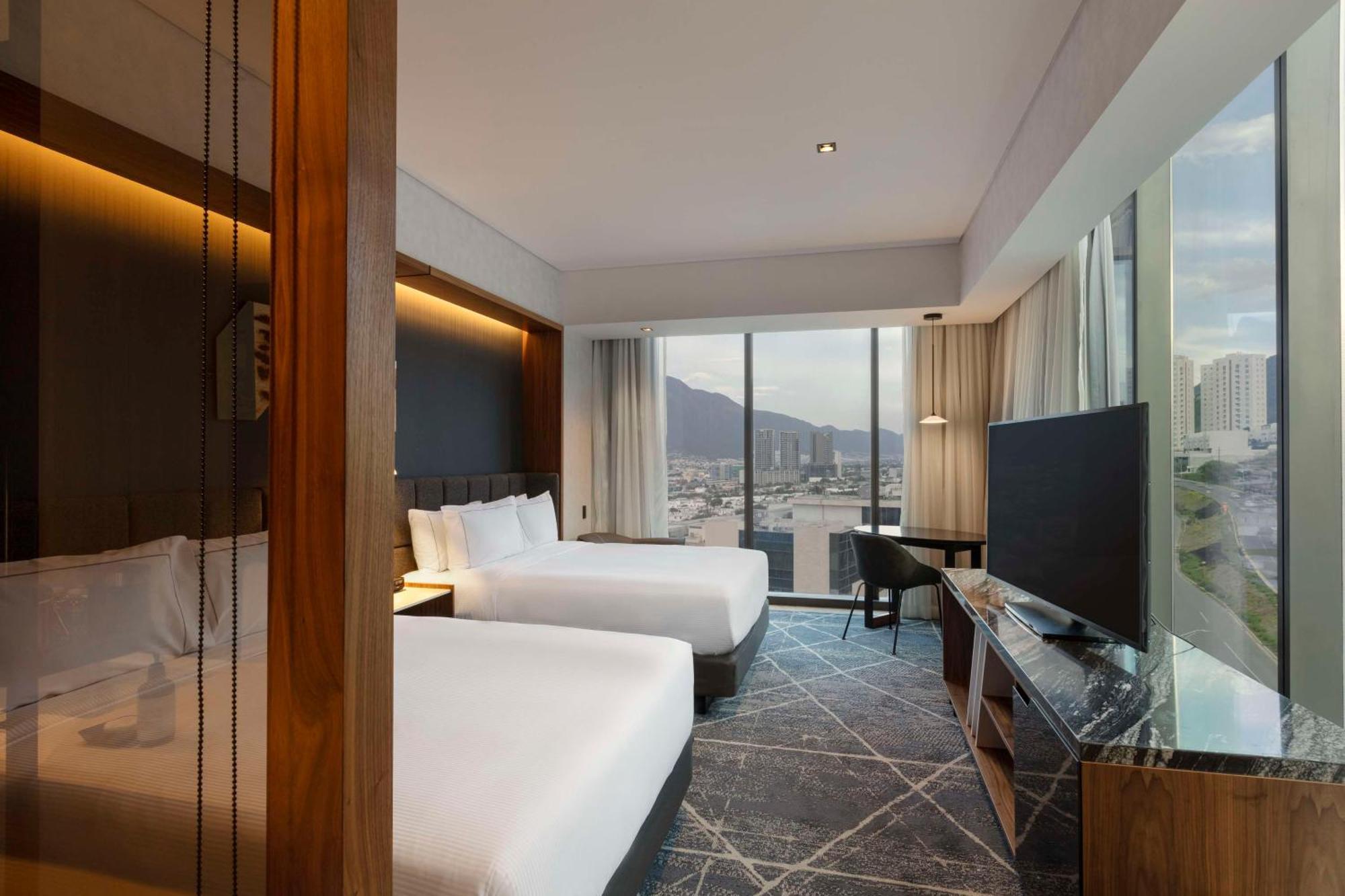 Hilton Valle Hotel 5*