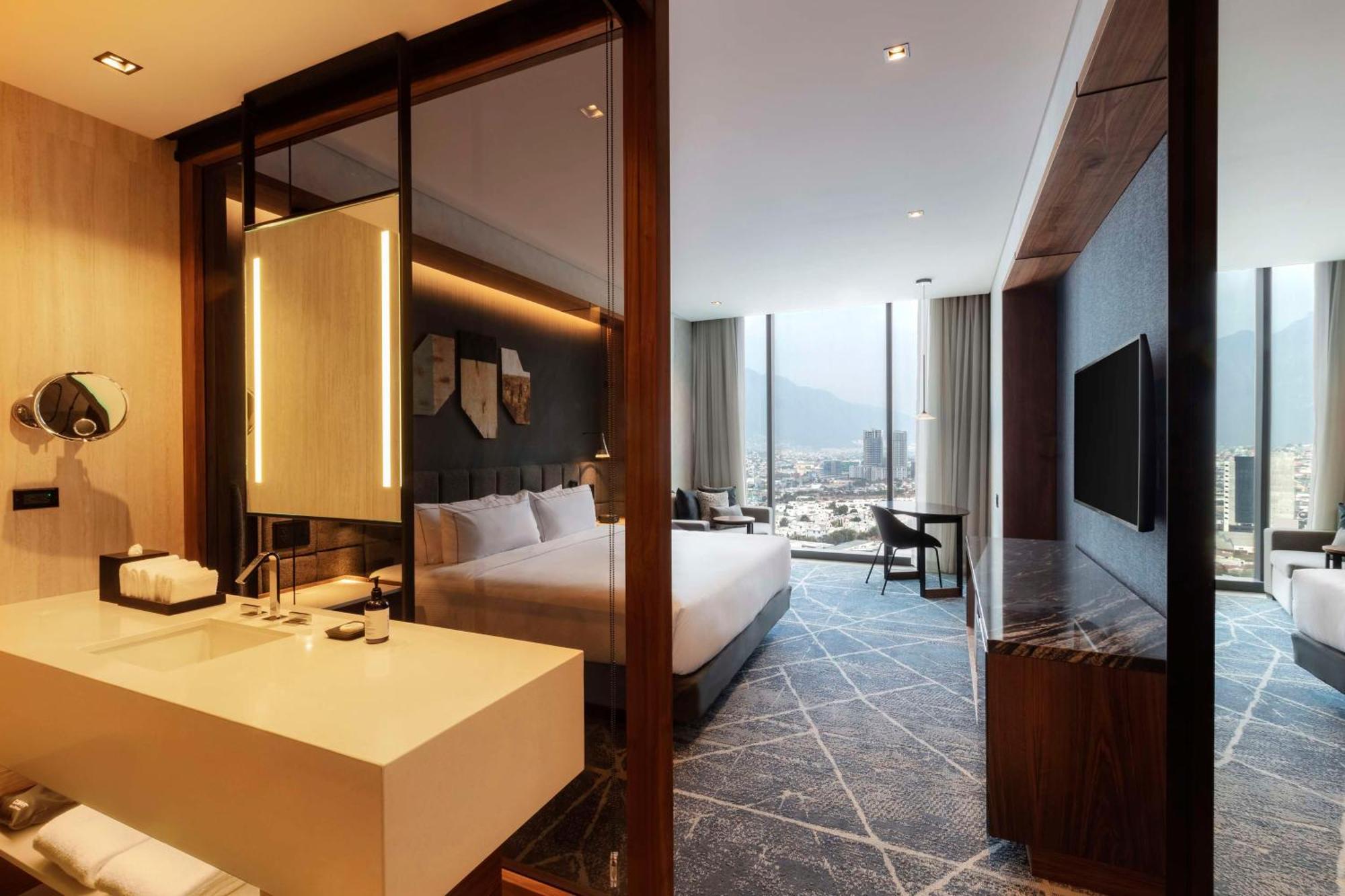 Hilton Valle 5*