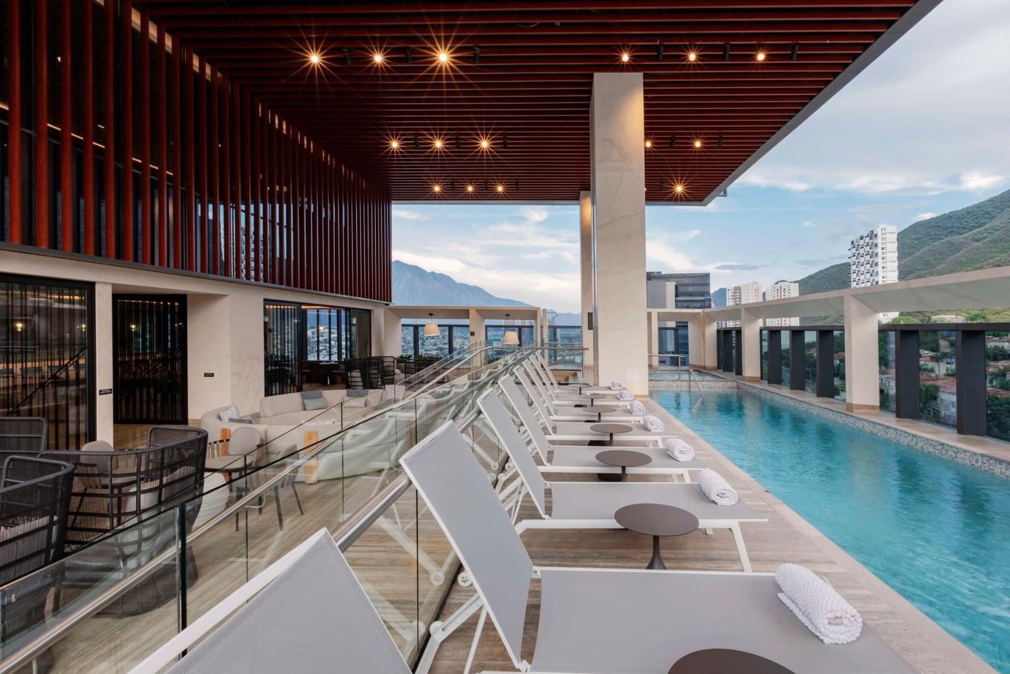 Hilton Valle Hotel 5*