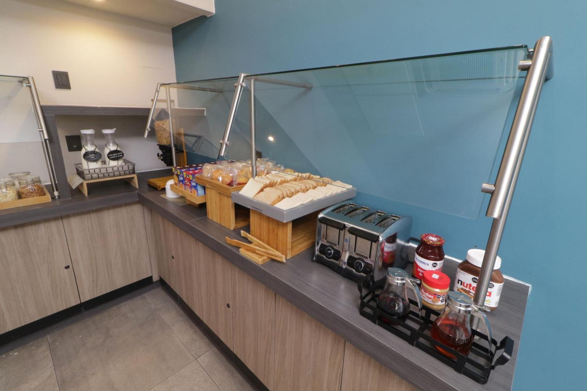 Hotel Galerías 4*