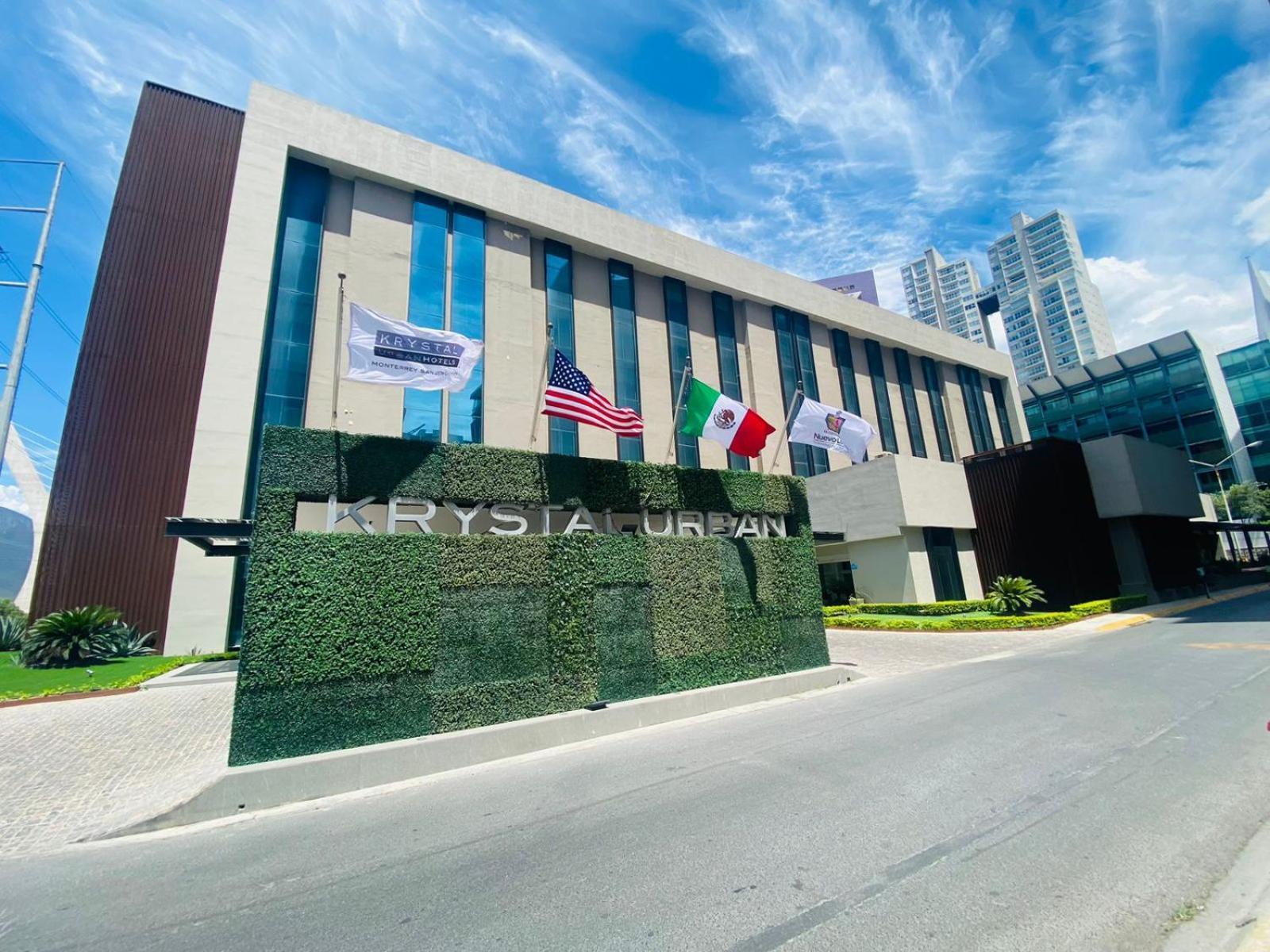 Krystal Urban San Jeronimo 4*