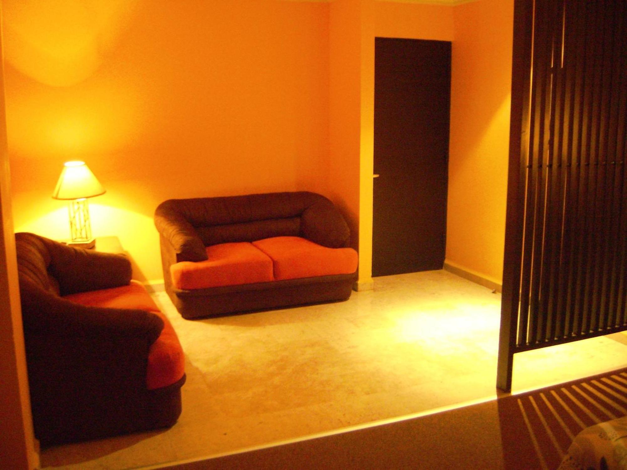 Le-gar Hotel