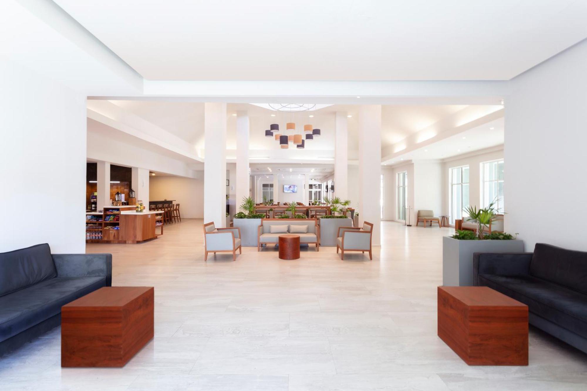 Hotel Krystal Urban San Jeronimo 4*