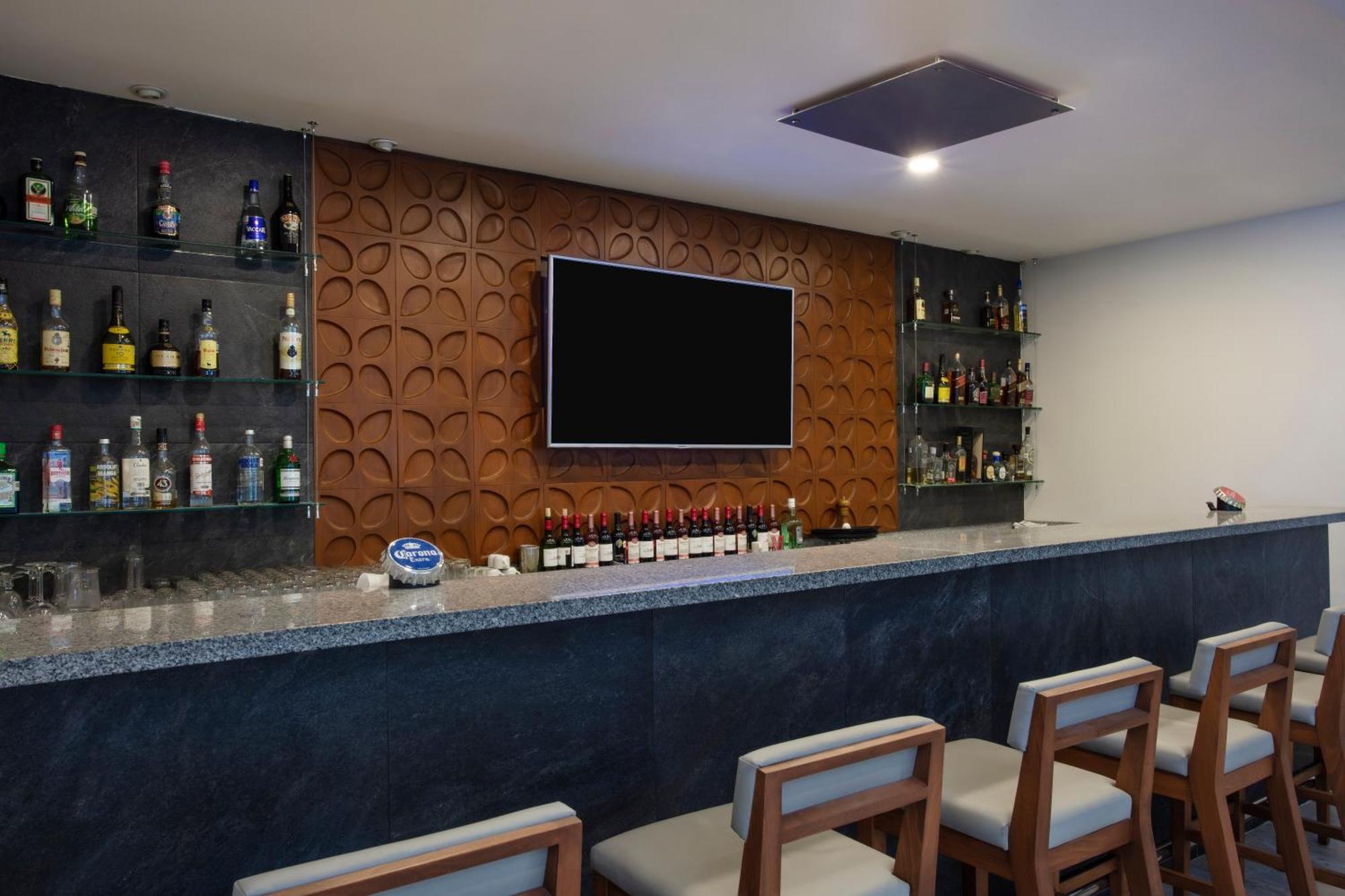 Krystal Urban San Jeronimo 4*