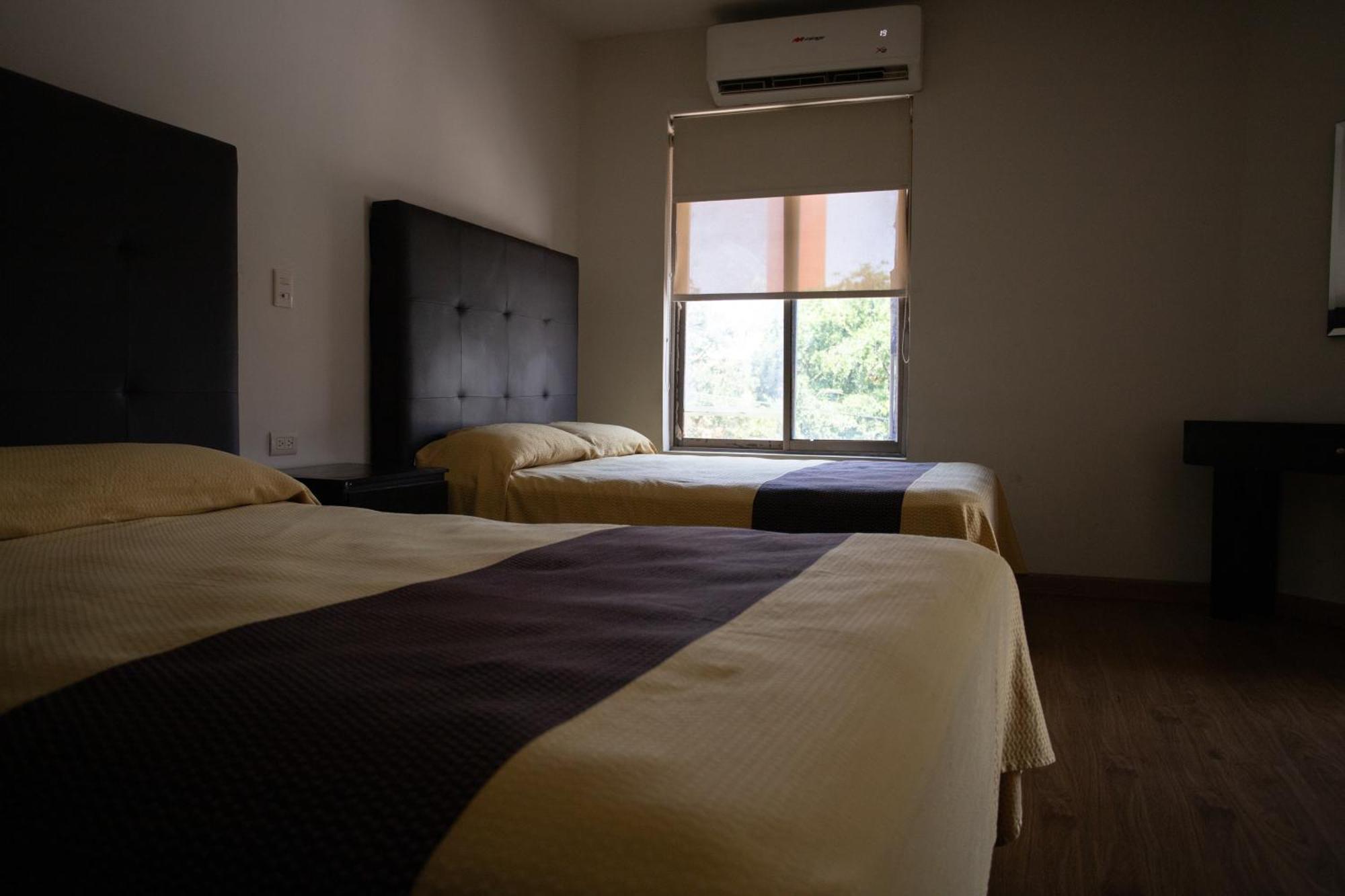 Colonial Hotel 3*