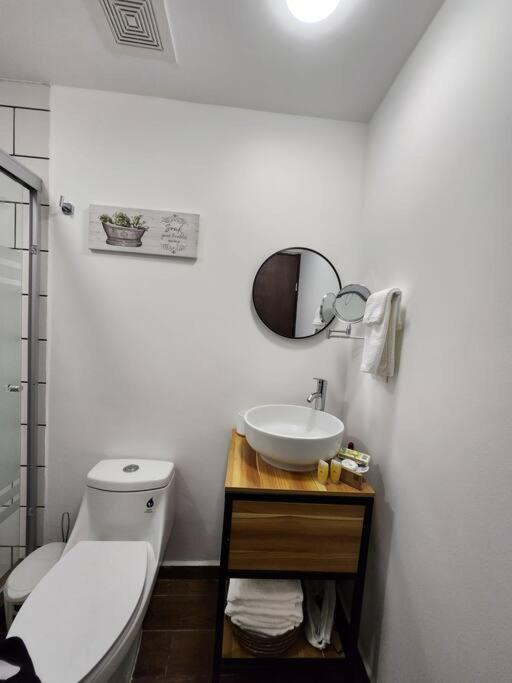 Estilo Loft En Barrio Antiguo Apartamento