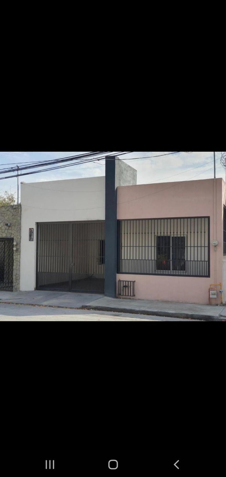 En Centro * Monterrey