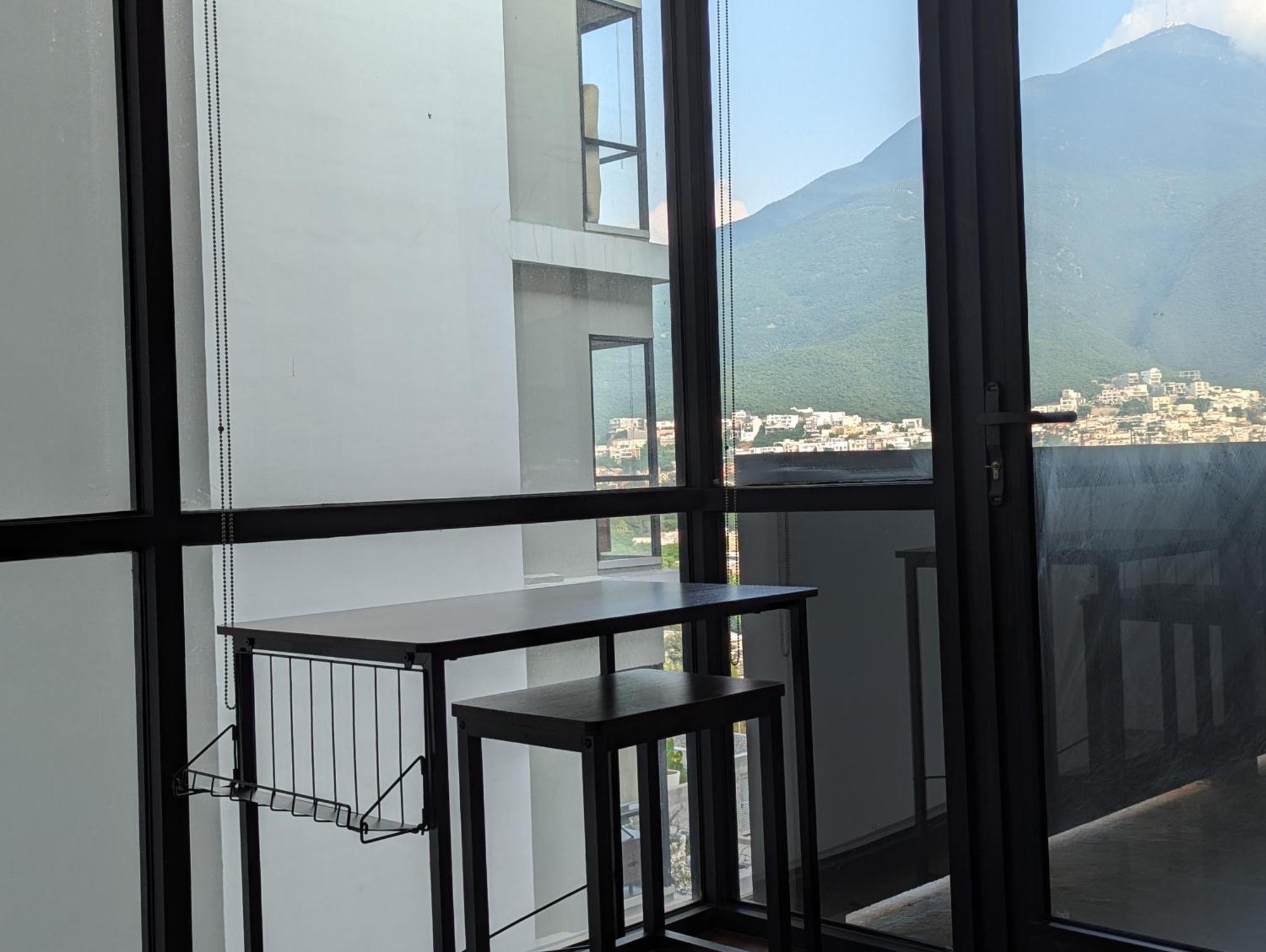 Moderno Ubicacion Vistas Seguridad Y Estilo Apartamento Monterrey