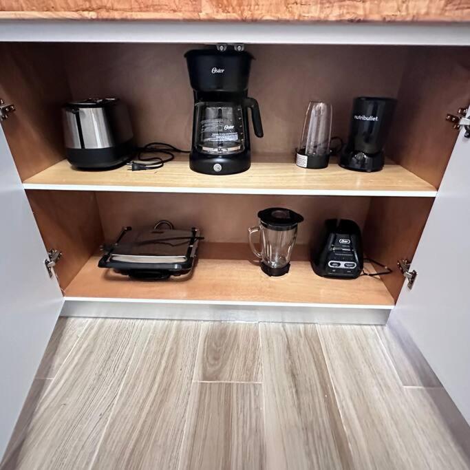 Apartamento Nuevo Depa, Minisplit, Wifi Y Netflix Monterrey