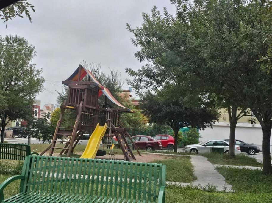Casa Apodaca Cerca Del Aeropuerto * Monterrey