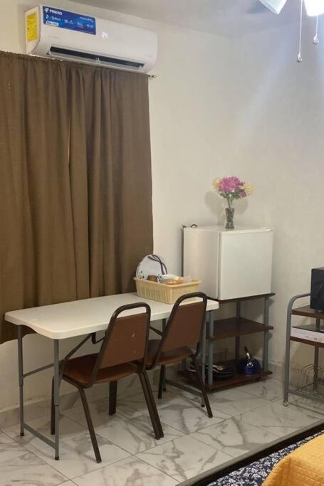 Apartamento Departamento Economico Mitras Centro